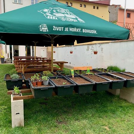 Penzion A Restaurace 14 Hostinne  Luaran gambar