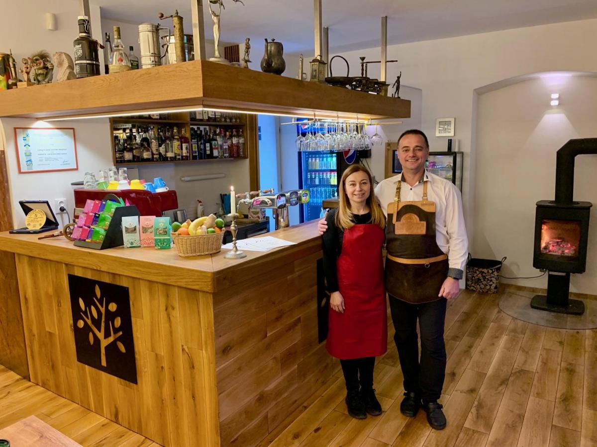 Penzion A Restaurace 14 Hostinne  Luaran gambar